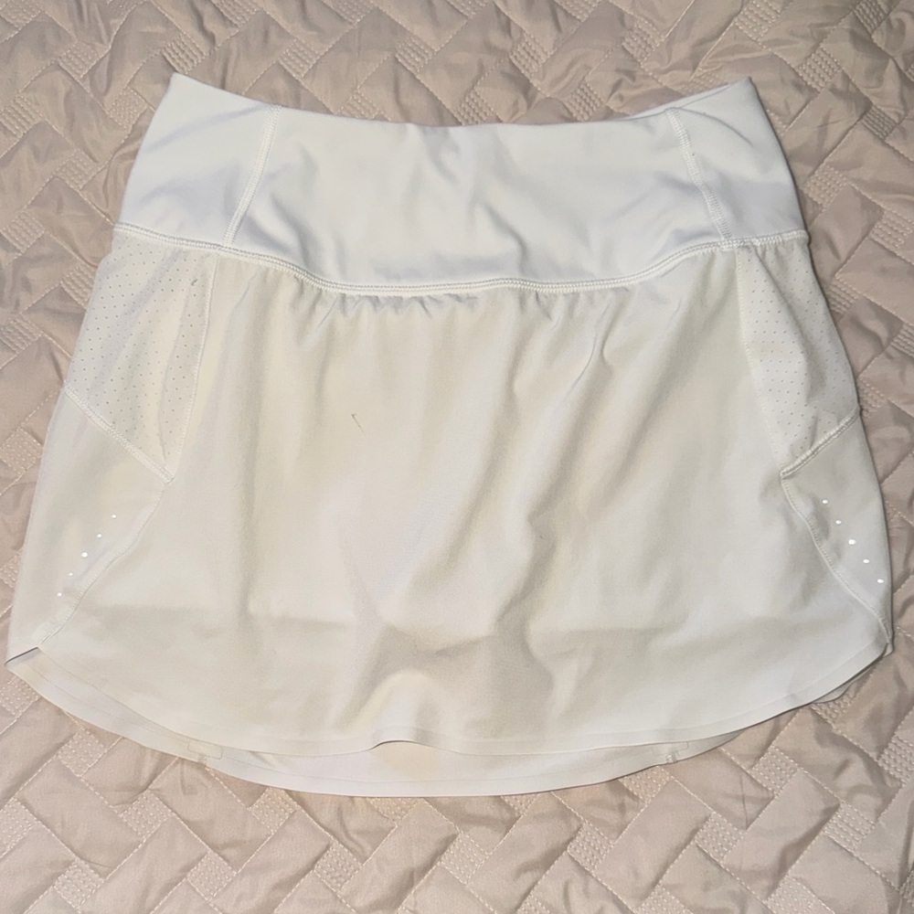 Athleta Run With It 14” White Skort